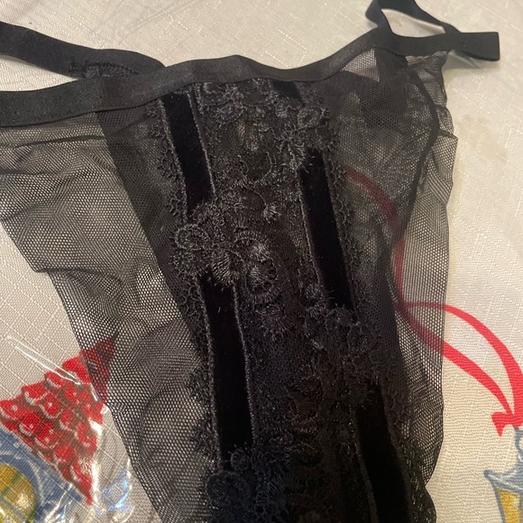 VS black lingerie panties size S - Picture 6 of 6